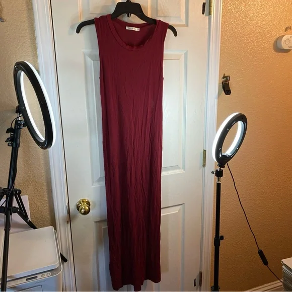 Heart & Hips | Dresses | Heart Hips Women L Long Dress Sleeveless Stretch  Burgundy Adult Casual Relax Fit | Poshmark